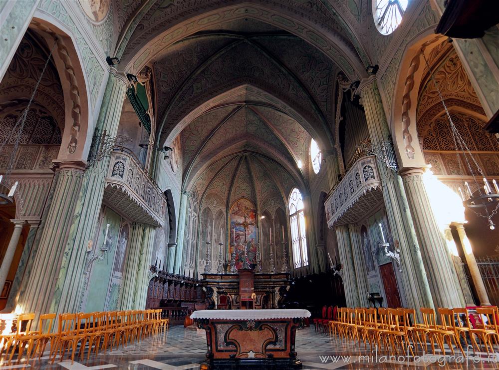 Biella - Presbiterio e abside del Duomo di Biella